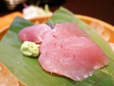 ビンナガマグロ刺身
