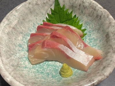 ヒラマサ刺身1