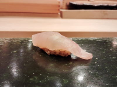 キツネメバルの握り寿司
