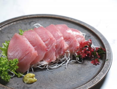 コシナガマグロの刺身