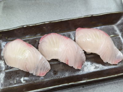 クロダイの握り寿司