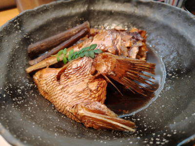 マダイのアラ炊き