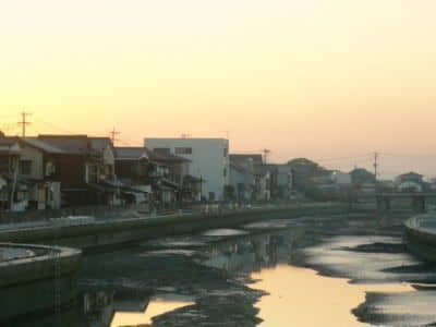 旧沖端港と夕日