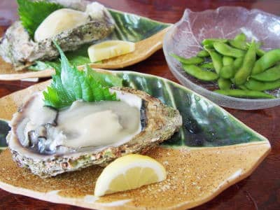岩牡蠣と枝豆